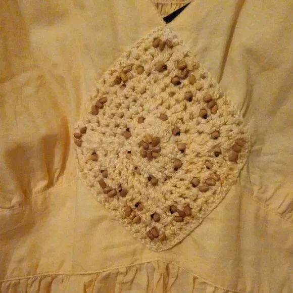 Chic Salmon Colored Sleeveless Top - Picture 2 of 6